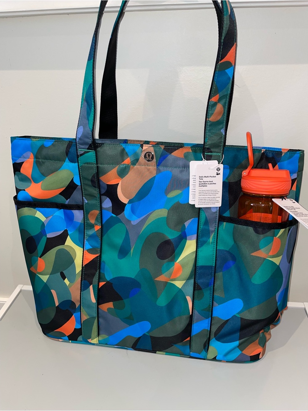 Lululemon Seawheeze 2026 daily multi pocket tote bag 20L NWT